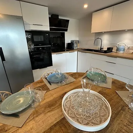 Magnifique T4 Neuf De 90m2 Avec Jardin Et Piscine Au Coeur De Maxime