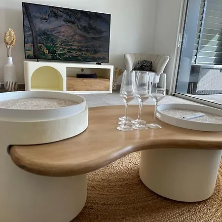 Appartement Magnifique T4 Neuf De 90m2 Avec Jardin Et Piscine Au Coeur De Maxime *