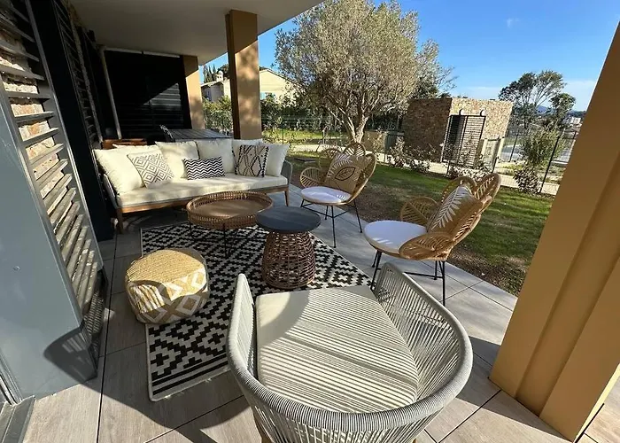 公寓 Magnifique T4 Neuf De 90m2 Avec Jardin Et Piscine Au Coeur De Maxime 圣马克西姆