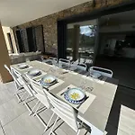 Apartment Magnifique T4 Neuf De 90m2 Avec Jardin Et Piscine Au Coeur De Maxime Sainte-Maxime