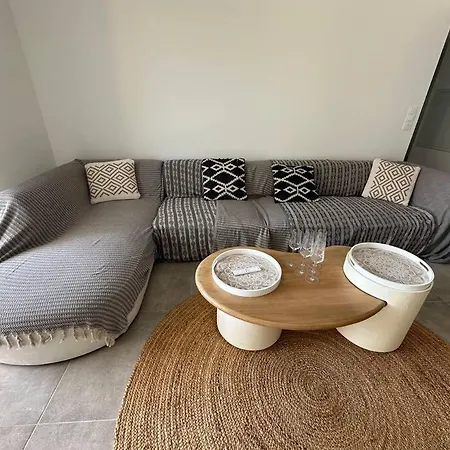 아파트 Magnifique T4 Neuf De 90m2 Avec Jardin Et Piscine Au Coeur De Maxime *