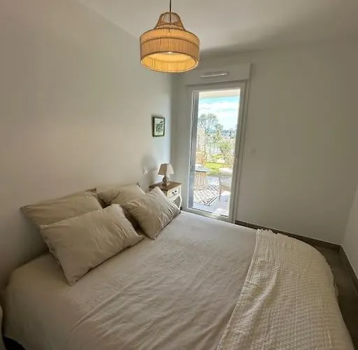 Magnifique T4 Neuf De 90m2 Avec Jardin Et Piscine Au Coeur De Maxime Sainte-Maxime