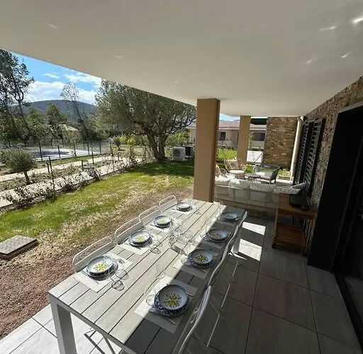 Lägenhet Magnifique T4 Neuf De 90m2 Avec Jardin Et Piscine Au Coeur De Maxime *