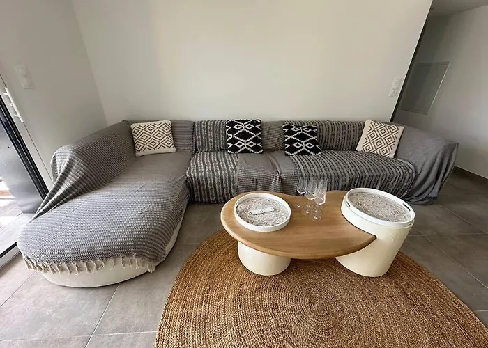 Lägenhet Magnifique T4 Neuf De 90m2 Avec Jardin Et Piscine Au Coeur De Maxime *