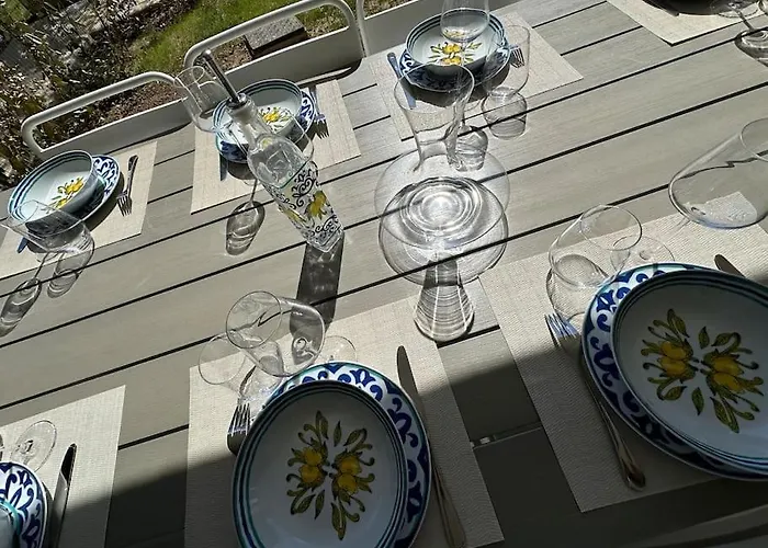 Apartment Magnifique T4 Neuf De 90m2 Avec Jardin Et Piscine Au Coeur De Maxime *