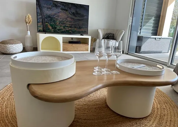 Apartment Magnifique T4 Neuf De 90m2 Avec Jardin Et Piscine Au Coeur De Maxime *