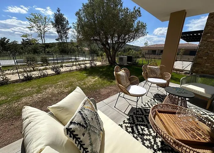 Lägenhet Magnifique T4 Neuf De 90m2 Avec Jardin Et Piscine Au Coeur De Maxime